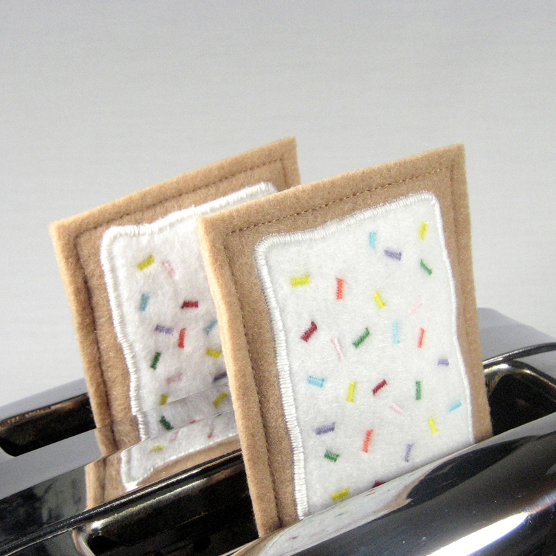 Classic Toaster Tarts With Sprinkles Catnip Cat Toy